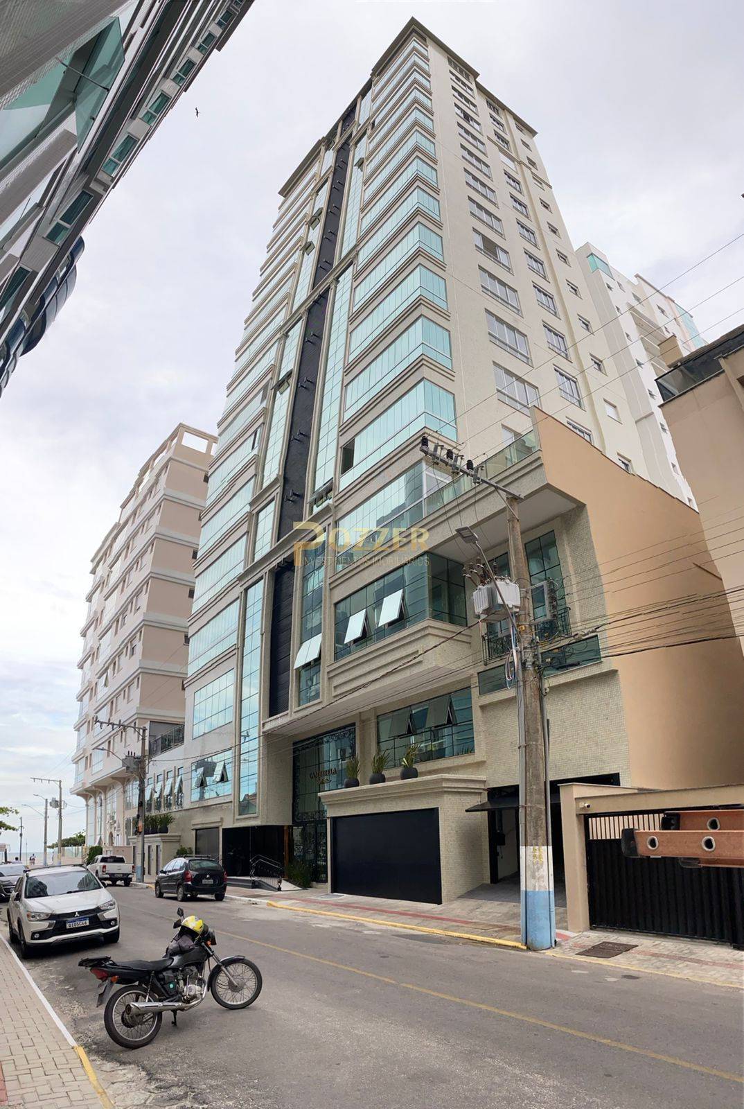 Apartamento de luxo à venda, no Cambirela,  em Itapema, Meia Praia, com 4 quartos, 180,6m²